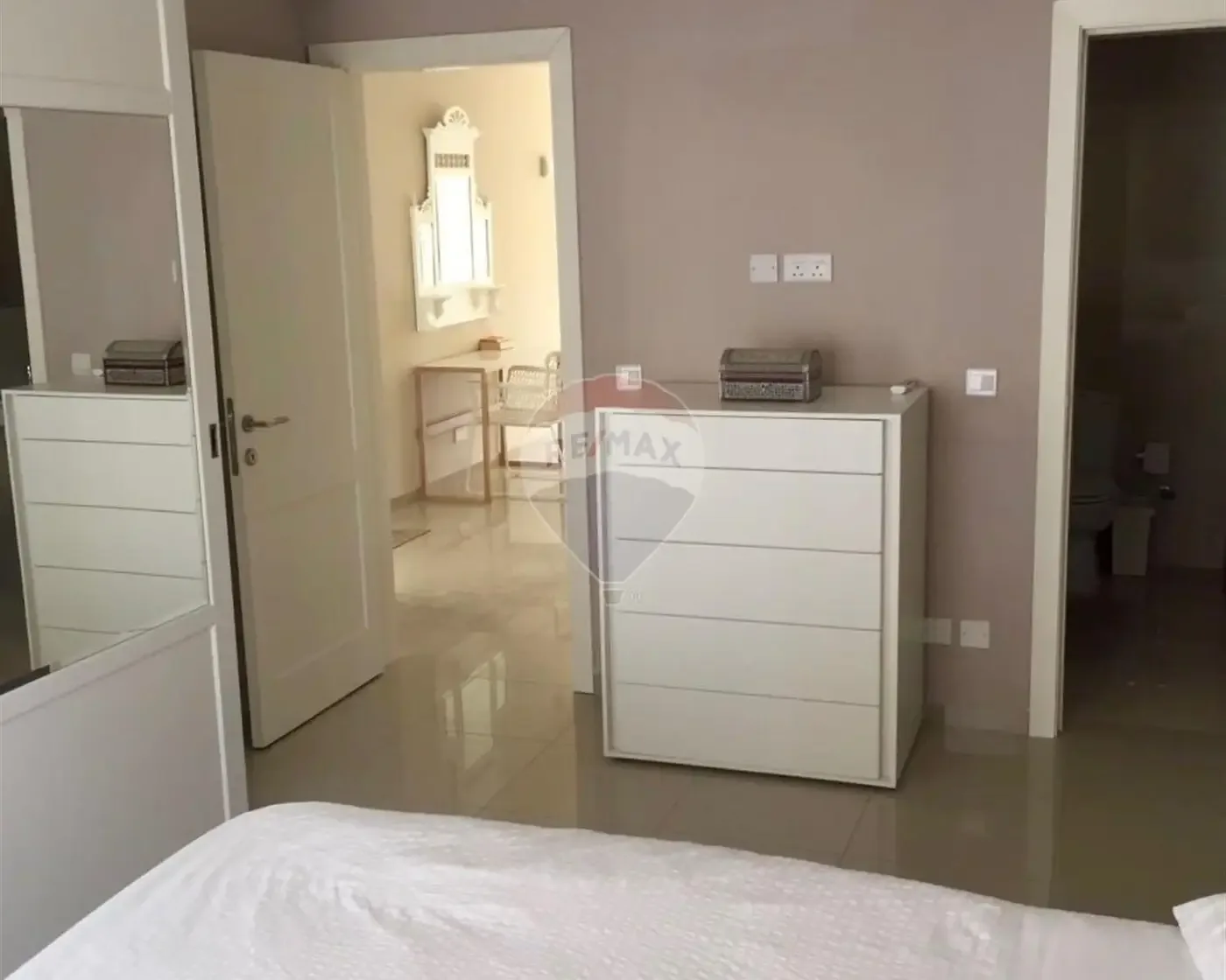 St.Julian’s – Apartment — photo 4