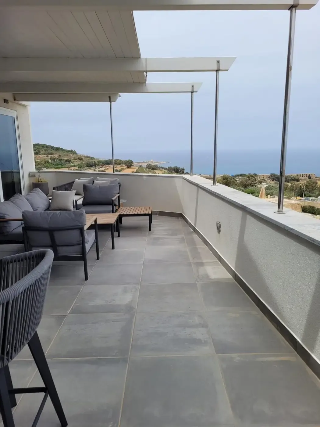 Madliena – Seaview Apartment — photo 4